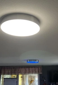 Montaje empotrado LED inteligente eléctrico comercial de 12" en níquel cepillado con luz nocturna - Imagen 1 de 5