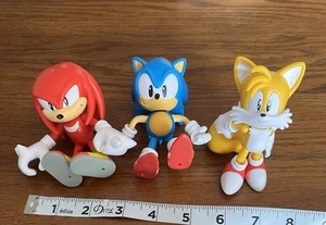 "Figuras Jakks Pacific, Sonic the Hedgehog, Knuckles, Tails, 4""", lote de 3" - Imagen 1 de 2