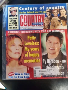 Country Weekly Magazine MARCH 30, 1999 PATTY LOVELESS/ NICE IN PLASTIC BAG - Picture 1 of 1