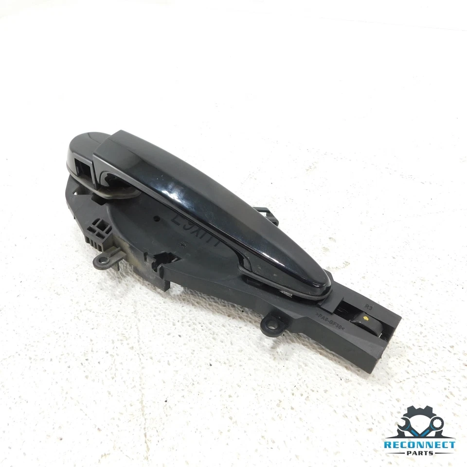 07-13 BMW 328i 335i E90 Rear Right Side Exterior Door Handle OEM - Image 1 of 4