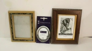 5 Various Size Picture Frames - Picture 1 of 5