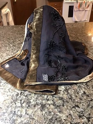 Bufanda chal envolvente vintage ITALIANA de terciopelo de seda Burnout cachemira con cuentas negras ITALIA Foto 1 de 4