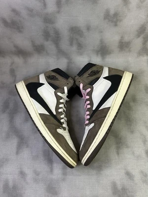 Talla 13 - Jordan 1 Retro OG x Travis Scott High Mocha Foto 1 de 4