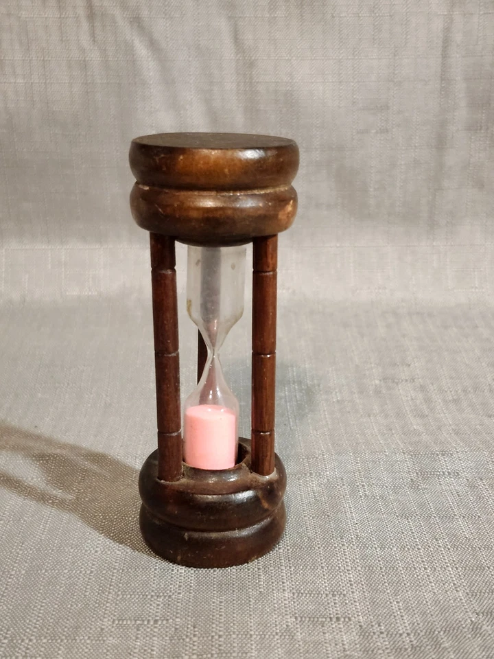 复古 Hour Glass 风格 4 英寸木质粉红色沙子计时器 — 第 1/1 张图片
