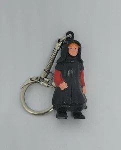 Vtg Amish Woman Rare Keychain Key Fob PVC Figurine - Picture 1 of 4