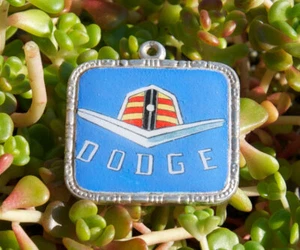 LLAVERO VINTAGE ESMALTADO CONCESIONARIO DE AUTOMÓVILES # DODGE MARACAIBO VENEZUELA - Imagen 1 de 2
