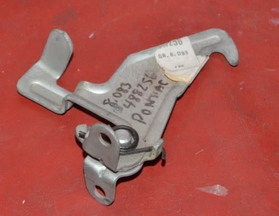 Nuevo de Lote Antiguo Pontiac Bonneville & Catalina 1973 capó cierre de seguridad GM 488256 OEM 73 Foto 1 de 4