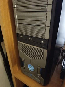 PC Computer Desktop (Intel Core i7-950 3.4 GHz, 6GB) GTX 660 P6TD NO Hard disk - Foto 1 di 1