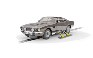 SCALEXTRIC C4239 James Bond 007 Aston Martin V8 The Living Daylights NEW - Picture 1 of 4