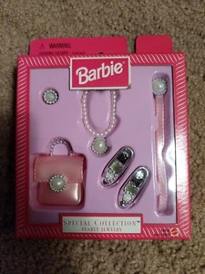 1998 Mattel Barbie "SPECIAL COLLECTION PEARLY JEWELRY" #18430 NIB - Picture 1 of 2