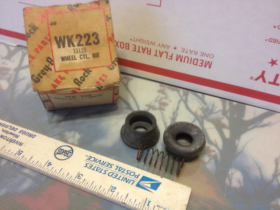 Import car wheel cylinder parts.     Grey-Rock.     Item:  8955 - Imagem 1 de 1