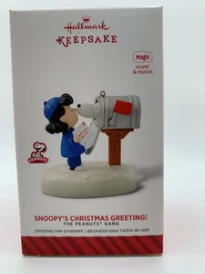 Hallmark/Magic 2014 Snoopy's Christmas Greeting Peanuts Ornament NEU Batterien - Bild 1 von 2