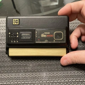 Vintage Kodak Disc 8000 Film Retro Camera Gold And Black Very Nice Camera!!! - Picture 1 of 9