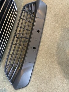 GENUINE FORD TRANSIT CUSTOM STANDARD FRONT GRILLE 2013 TO 2018 - Picture 1 of 5