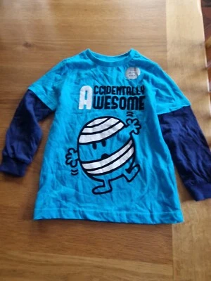 Boys age 3-4 Mr Bump Top