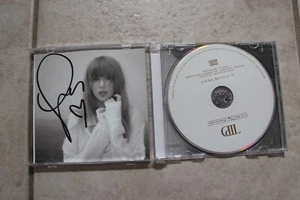 Taylor Swift The Tortured Poets Department CD Signed Insert TTPD NEW HEART AUTO - Picture 1 of 4