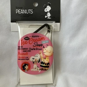 Snoopy Mini Bolsa de Vinilo con Llavero Tarjeta de Crédito Llave Rosa - Imagen 1 de 5