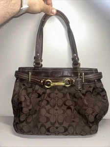 Coach Signature F15672 Hampton Tote Bag Jacquard braun sehr schöner Zustand - Bild 1 von 6