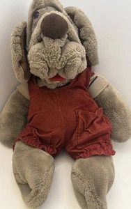 "Títere de mano de peluche Ganz WRINKLES The DOG 18"" 1981 bronceado con mono rojo" - Imagen 1 de 12
