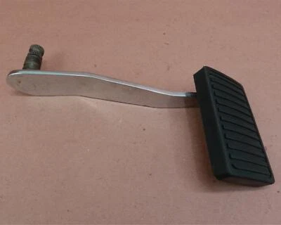 Pedal de freno trasero Kawasaki Vulcan 1500 VN1500 1996-2008 Foto 1 de 4