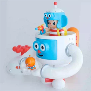 Figurina OWANGEBOY x MOM OPLANET 2099 A SPACE ODYSSEY da collezione nuova in magazzino - Foto 1 di 6