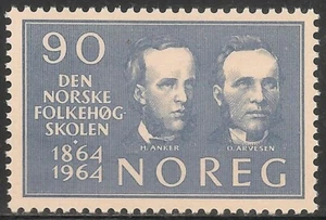 Noruega #460 (A114) en estado bastante bueno MNH - 1964 90º Herman Anker y Olaus Arvesen / Educación - Imagen 1 de 1