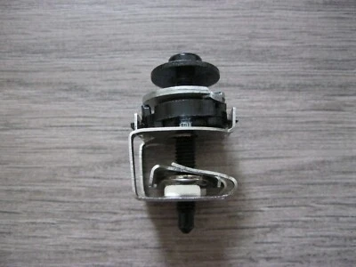 AUDI A4 A5 A6 A7 A8 Q3 Q5 Q7 Q8 Headlight Mounting Screw Spacer 4G8806305 w/Bolt - Image 1 of 4