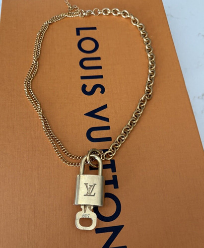 LOUIS VUITTON（LV） Collana con lucchetto e chiave Louis Vuitton 100% originale con catena placcata oro senza marchio