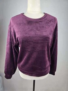 Neu mit Etikett! EXPRESS Größe Small Damen lila Crushed Velvet Sweatshirt - Bild 1 von 2