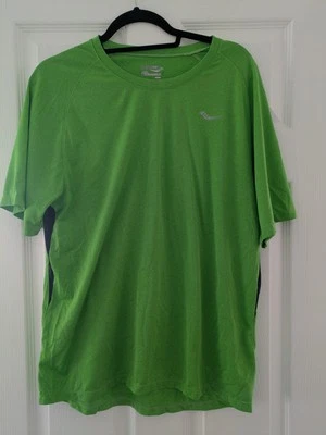 Saucony Short Sleeve Running Gym Top - RRP £35 - Image 1 of 4
