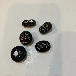 5 bottoni in vetro nero epoca vittoriana tenuta lucentezza oro - Foto 1 di 3