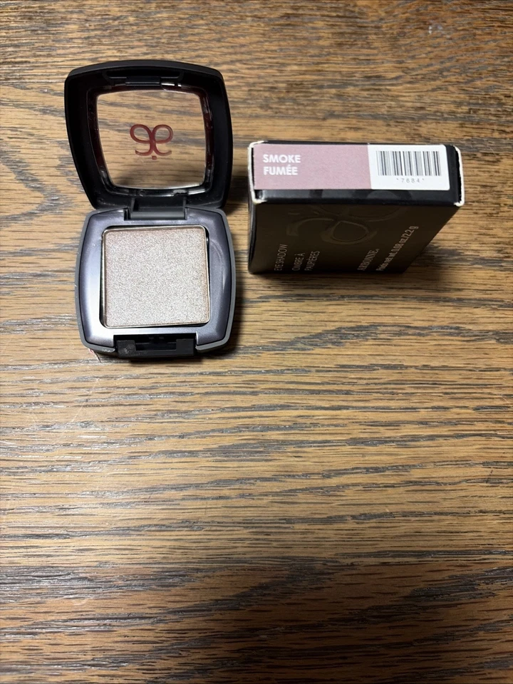 1- ARBONNE Eye Shadow 0.08 Oz SMOKE New /Discontinued/RARE HARD TO FIND - Image 1 of 3