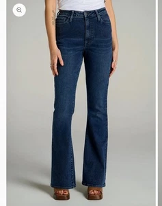 Pantalones de mezclilla American Tall W.31 L.35 Chloe tiro alto acampanados desteñidos azul índigo oscuro - Imagen 1 de 12