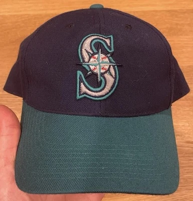 Vintage Seattle Mariners SnapBack Hat, New Without Tags (shelved For 20+years) - Image 1 of 4
