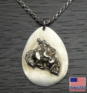 Collar de cuerda colgante caballo vaquero rodeo 3D más grande de plata de ley 18 pulgadas - Imagen 1 de 12