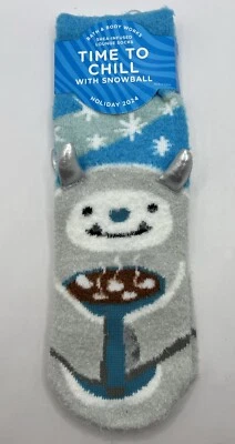Nuevos CALCETINES DE SALÓN CON INFUSIÓN DE KARIÉ Yeti Bath & Body Works de Navidad Foto 1 de 4