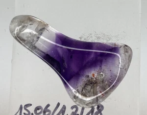AMETHYST Cabochon (15.06 cts) , Freeform Carving , Tanzania - Picture 1 of 1