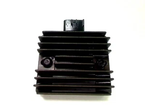 REGULADOR para KAWASAKI ER 6 N 2006-2007 usado 121725 - Imagen 1 de 4