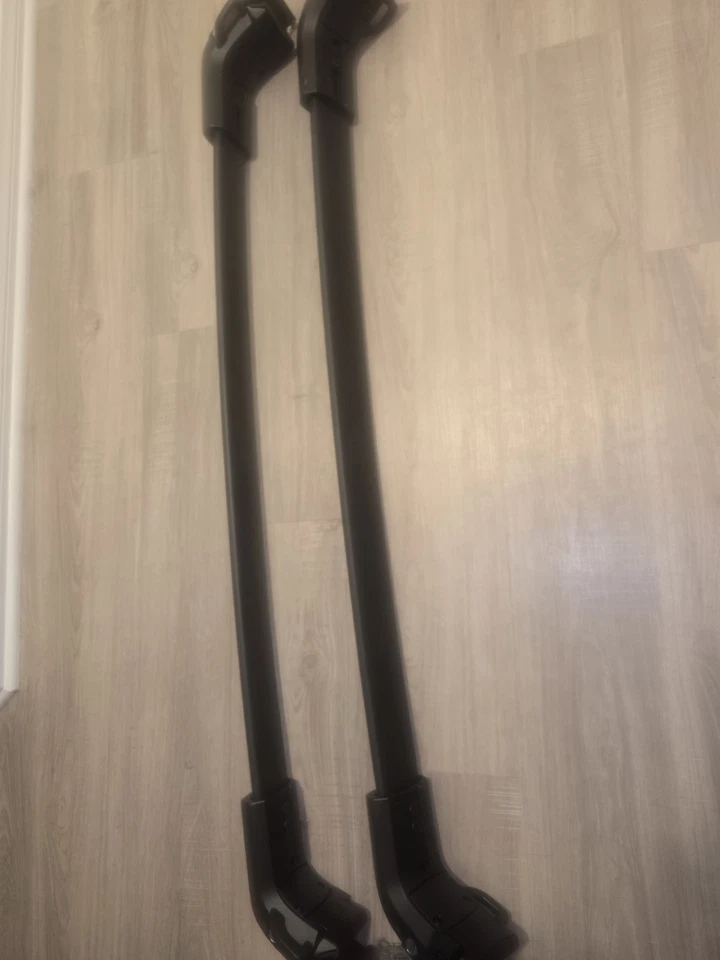 Barriles transversales de techo genuinos GM 2021-26 Tahoe Yukon Suburban Escalade 87855062 Foto 1 de 4