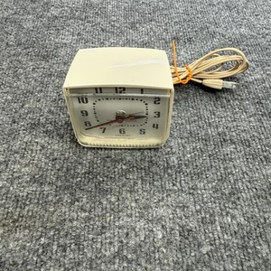General Electric 60's Model 7291 Electric Analog Alarm Clock Cream MCM Style - Picture 1 of 11