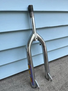 Horquilla BMX GT Performer 1995 1 pulgada roscada Old School BMX 20 horquillas Akisu Vertigo - Imagen 1 de 24