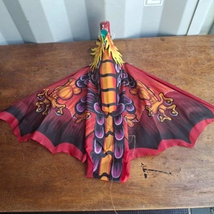 Vintage Chinese dragon Kite and other Chinese items in Authentic box. - Picture 1 of 16