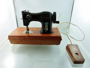 MÁQUINA DE COSER PARA NIÑOS DE COLECCIÓN ACELY HOBBIE ELÉCTRICA no funciona POR DURHAM EE. UU. - Imagen 1 de 8
