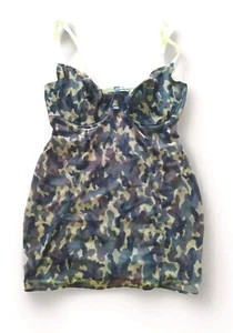 Neu Damen SKIMS Camouflage Narzisse Schlupfkleid Größe Plus 2X halbtransparent unter Bügel - Bild 1 von 4
