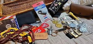 Lote de llaveros y cerraduras. Ectra. Algunos nuevos algunos usados. - Imagen 1 de 10