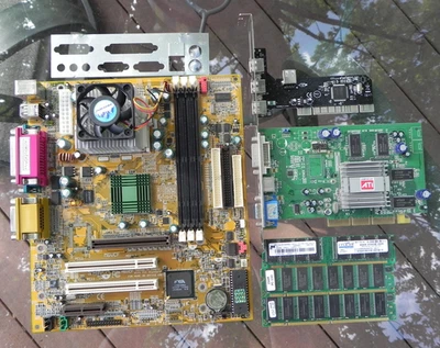 RETRO GAMING VINTAGE Socket 370 mATX Biostar M6VCF + 1.0 GHz CPU + 768MB + MORE - Image 1 of 4