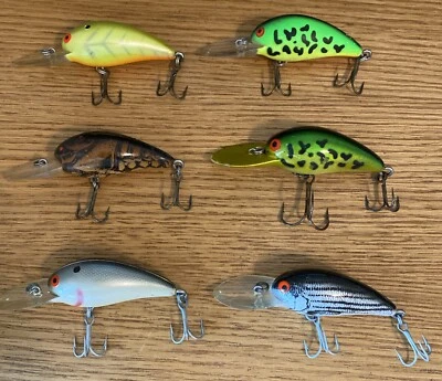Lote De 6 - Crankbaits Vintage Bombardero MODELO A 6A Cola Tornillo • Grandes Colores Foto 1 de 4