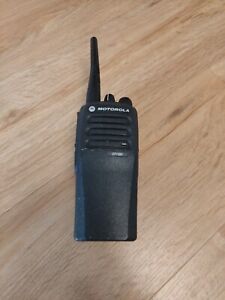 Motorola DP1400, Analogique, UHF