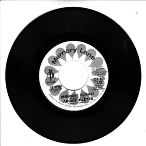ARCHIE BLEYER Hernado's Hideaway VG+(+) 45 RPM REISSUE - Picture 1 of 2