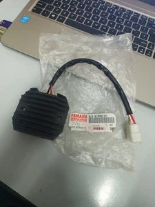 Spannungsregler Yamaha verschiedene Modelle Baujahr 1996-2005 - Bild 1 von 1